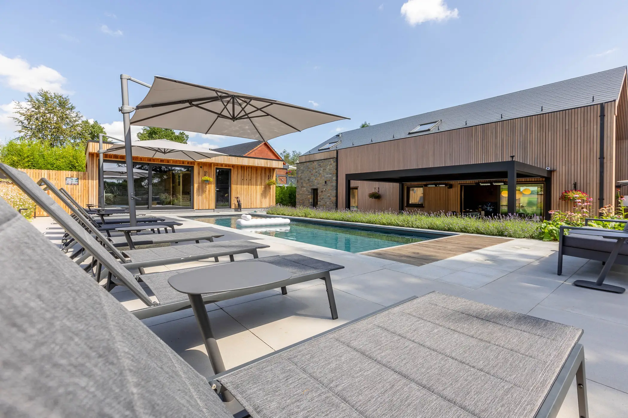 Cottage for 10 people in Tenneville Villa Wood